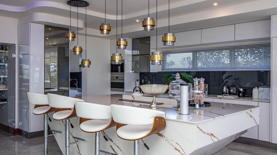 5 Bedroom Property for Sale in Benguela Cove Lagoon Wine Estate Western Cape